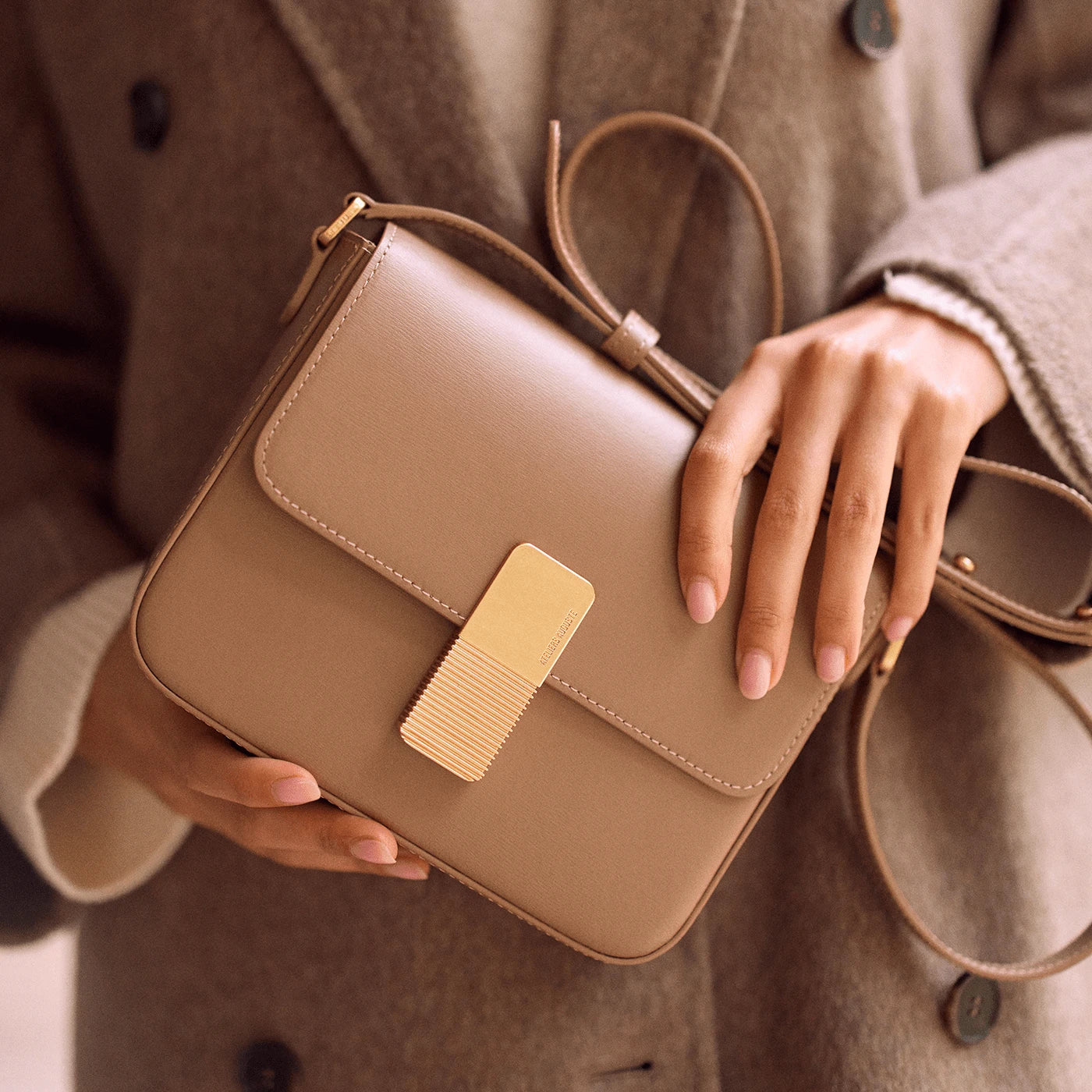 Mini Monceau Gold Edition - Cuir Box Noisette Ateliers Auguste